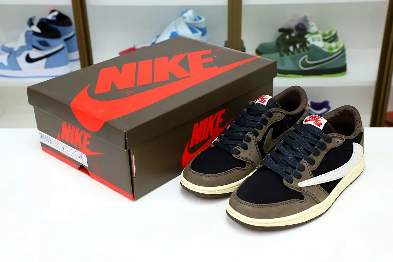 SP TS Jordan Kimikick x Jordan Travis OG Air Scott 1Low 0713